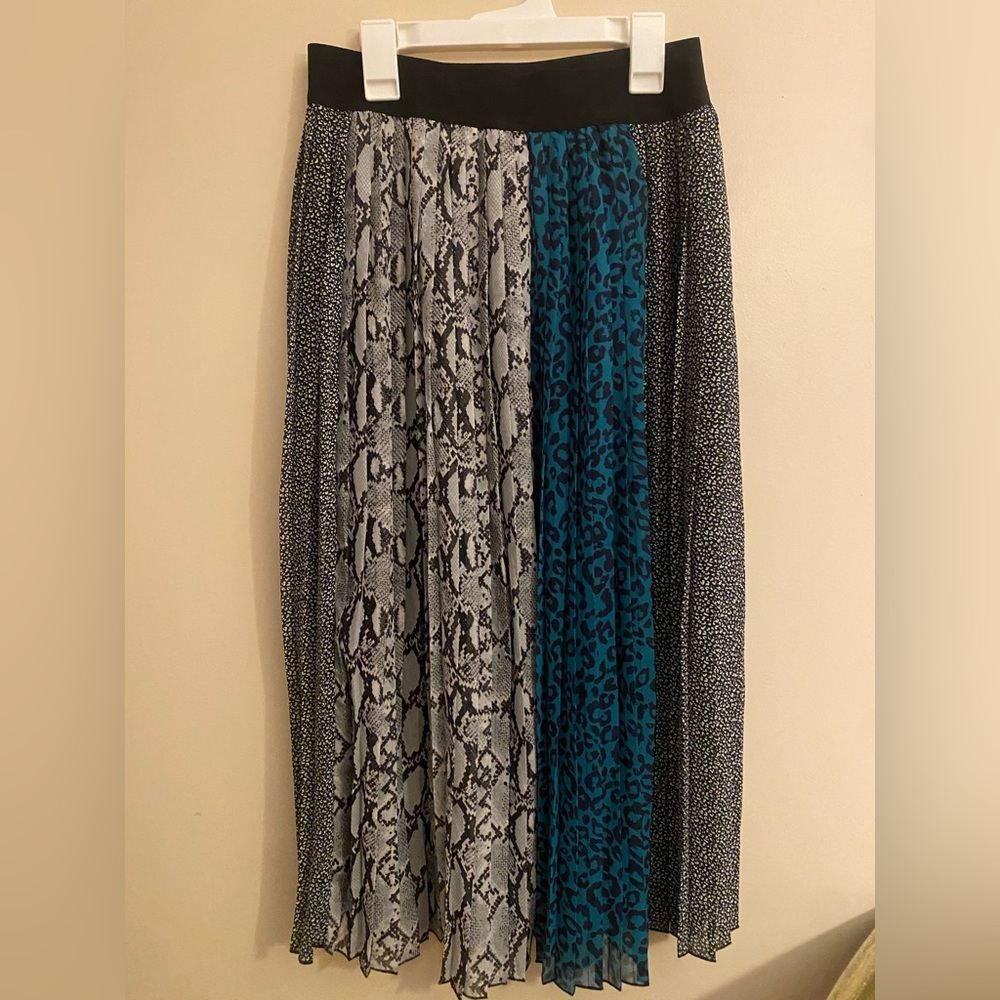 Multi pattern animal print pleated maxi skirt- size M
